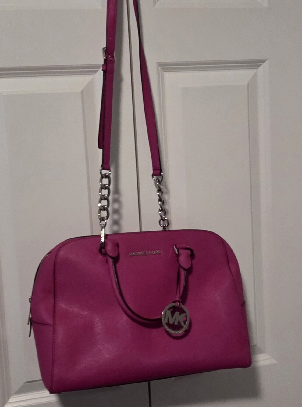 Michael Kors Fuchsia Leather Satchel with Chain Strap and MK Charm - Picture 2 of 9